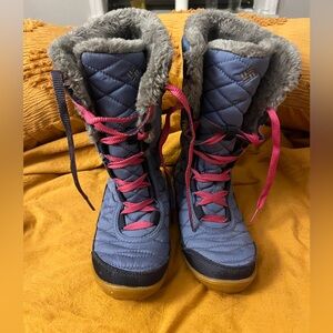 Columbia Kids Quilted Winter Boots - Size 1